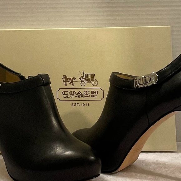 Coach Black Leather Delilah Booties size 10 - Picture 10 of 14